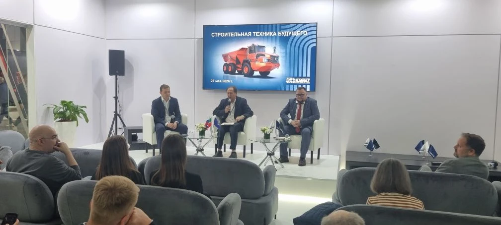 На стенде «КАМАЗа» в рамках CTT EXPO/COMvex-2026 обсудили технику будущего