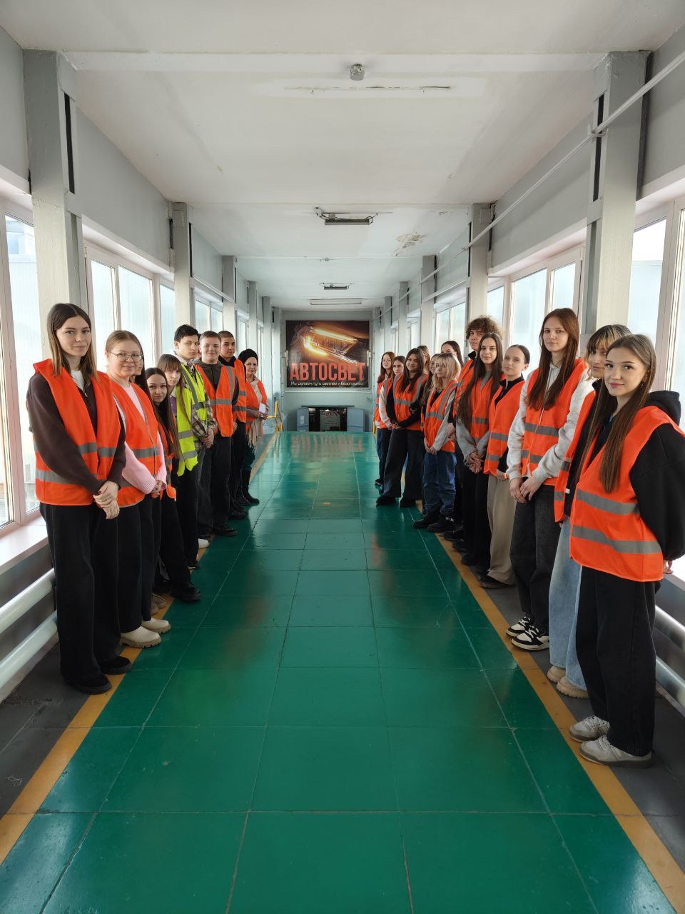 В рамках проекта «Профессионалитет» предприятие Группы ОАТ посетили студенты 