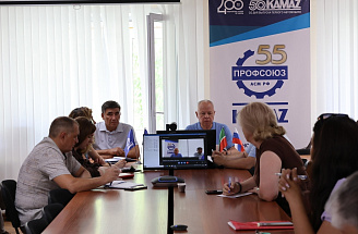 На заводах «КАМАЗа» состоялись выездные совещания с профактивом