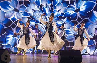 На «КАМАЗе» отметили Международный женский день