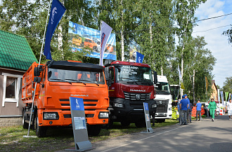 Автотехника КАМАЗ презентована на выставке «АгроОмск-2025»