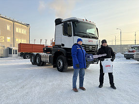 Крупный застройщик из Хакасии приобрёл седельный тягач КАМАЗ-65956