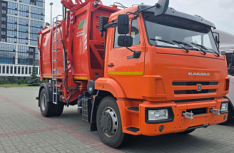 Автотехника КАМАЗ на «Уральском автосалоне»