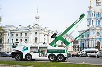 Тяжёлый эвакуатор на шасси КАМАЗ-65951 усилил автопарк Экомилиции Ленобласти