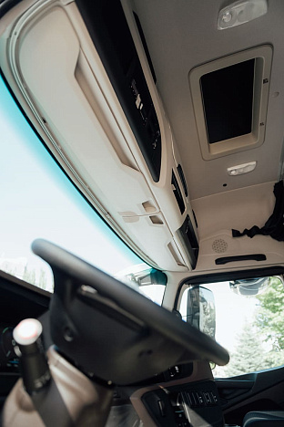 Седельный тягач KAMAЗ 54901-70028-CA