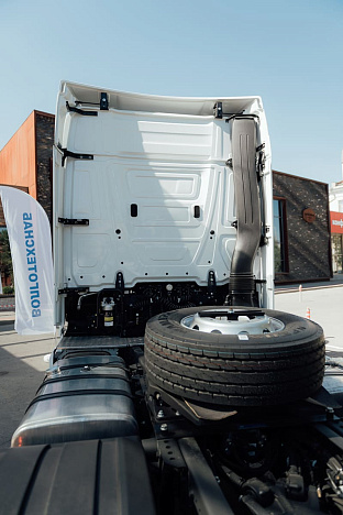 Седельный тягач KAMAЗ 54901-70028-CA