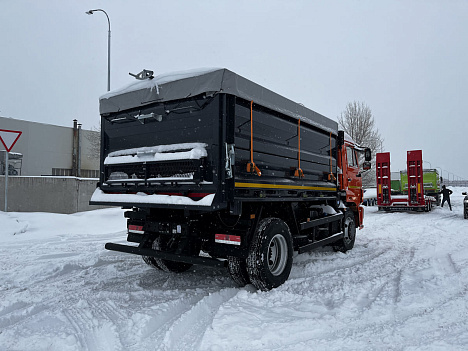 Самосвал КАМАЗ 43255