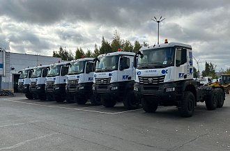 Российская строительная компания приобрела полноприводные тягачи КАМАЗ-65954