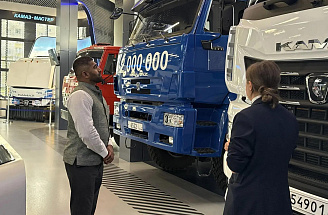 «КАМАЗ» посетил Генеральный консул Индии в Казани